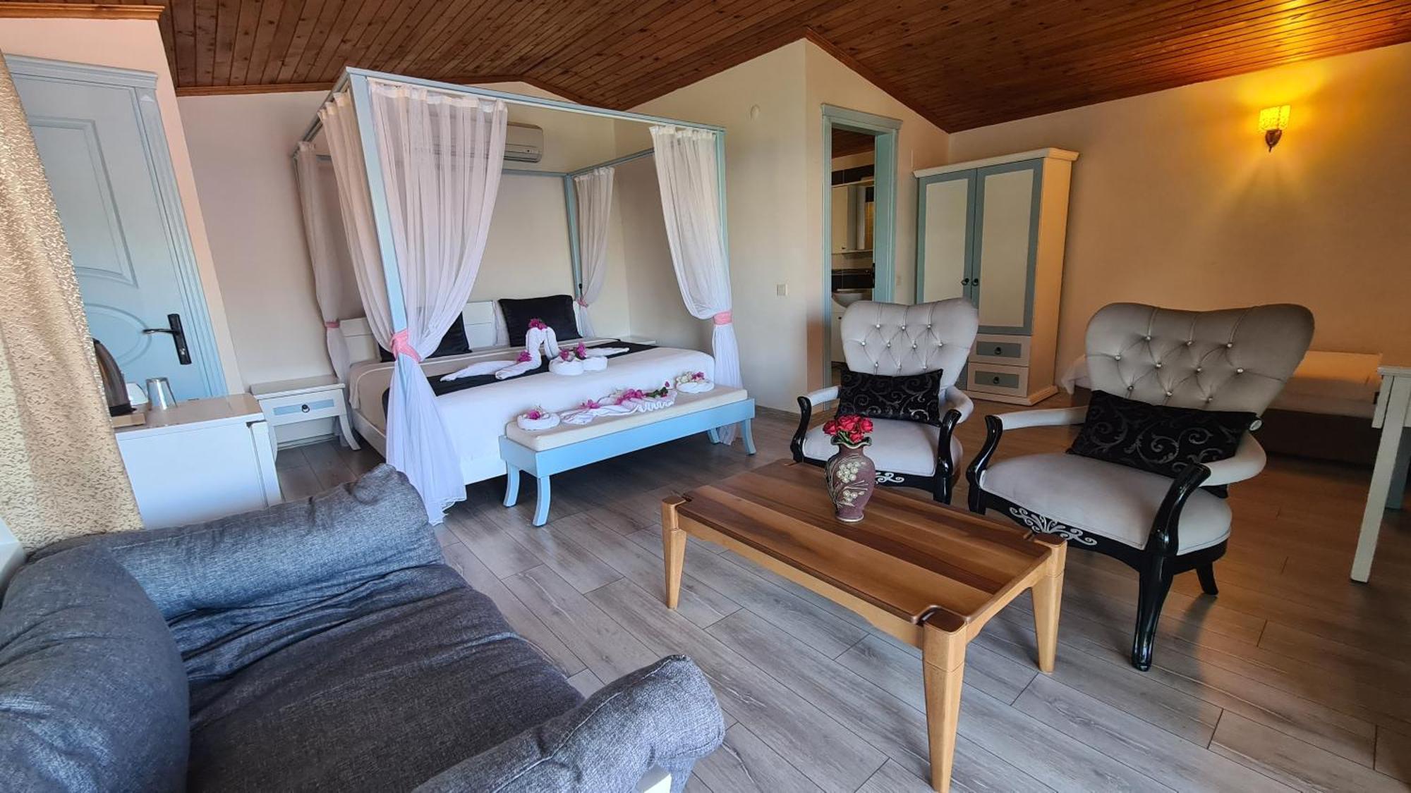 Aphrodite Hotel Bozburun Exterior foto